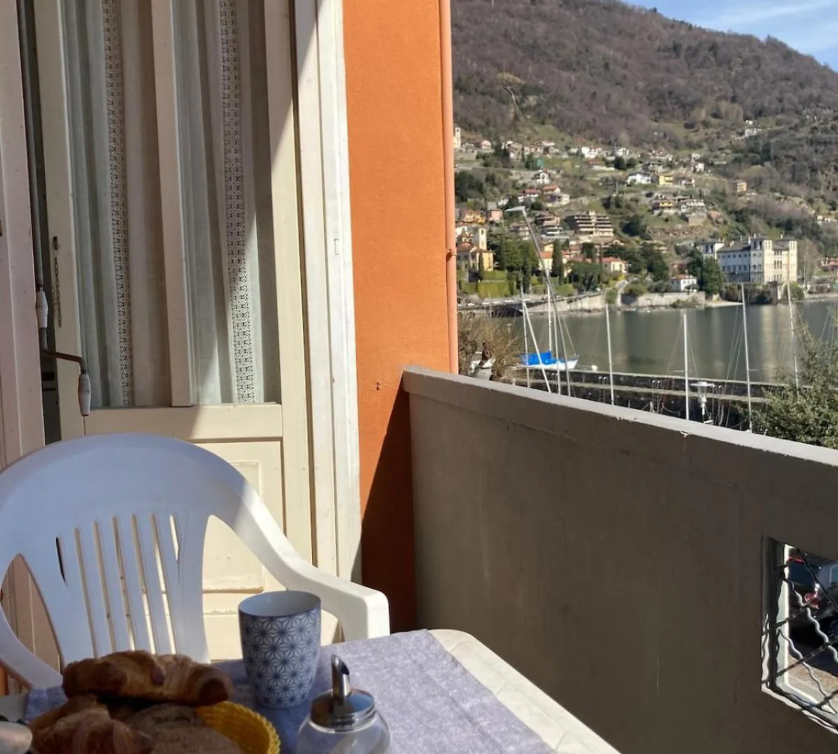 Apartamento Appartamento Al Molo Gravedona Itália